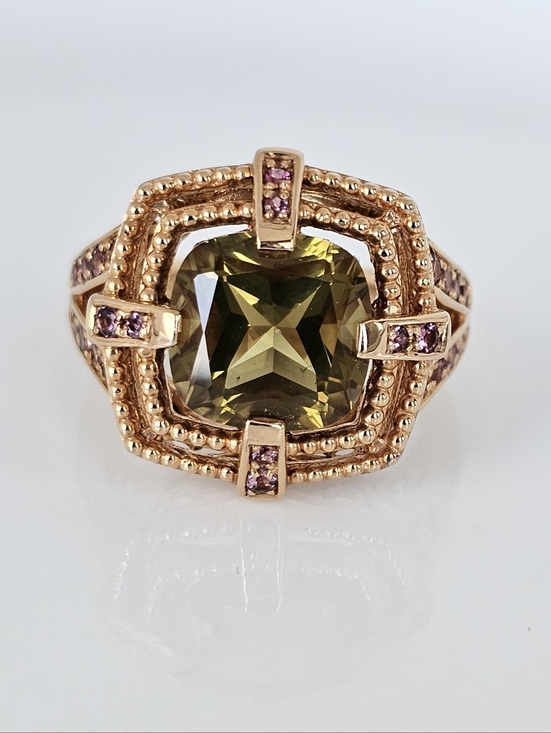 Estate Jewelry - Gorgeous Vintage Peridot & Pink Sapphire Ring Rose Gold Vermeil Size 7!